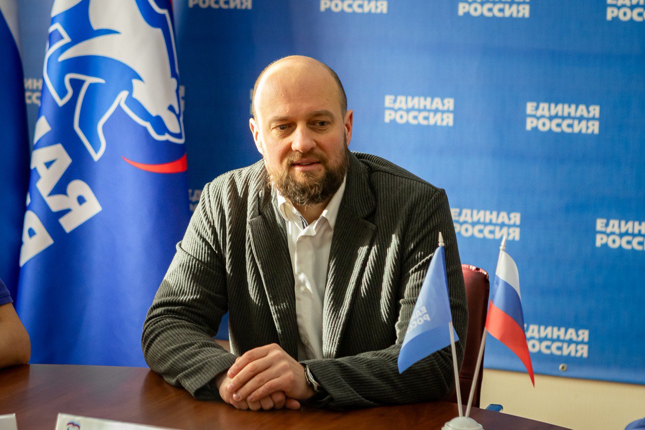 Встреча в партии: о мотивации молодежи в современном обществе Встреча в партии: о мотивации молодежи в современном обществе