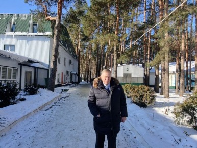 Работа с вынужденными переселенцами продолжается