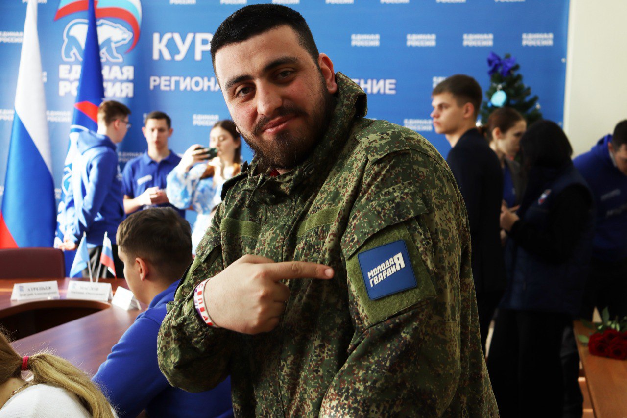 Встреча в партии: о мотивации молодежи в современном обществе Встреча в партии: о мотивации молодежи в современном обществе