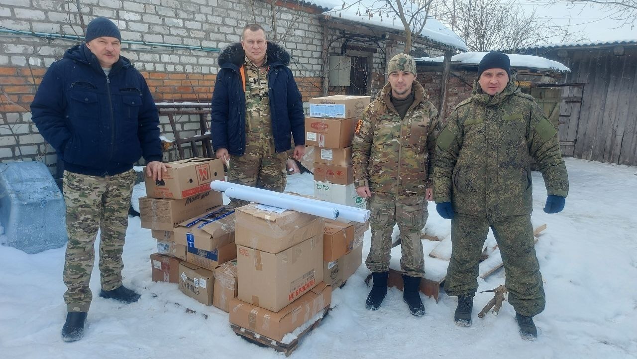 В комплексном центре получателями социальных услуг дневного отделения продолжается работа по изготовлению модулей-невидимок для укрытия от противника бронетехники В комплексном центре получателями социальных услуг дневного отделения продолжается работа по изготовлению модулей-невидимок для укрытия от противника бронетехники