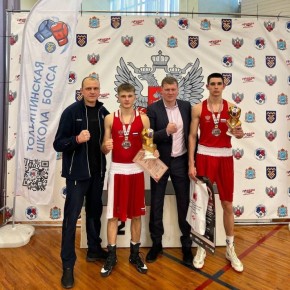 � �������� �������λ. ������� ���������� ����� ��������� ������������� ������������ �� �����, ����������� ������ ����� ����������������� ����� �.�. ����������, �� ����� �.�. �������� � ��������� ����� ������� 19 - 22 ����