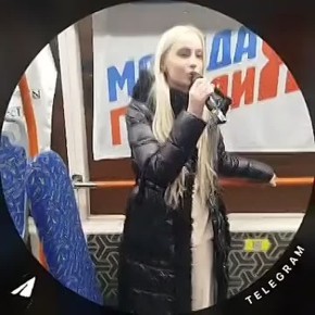 #ДеньСтудента. Сегодня по городу курсирует трамвай, в котором выступают с концертом единороссы, молодогвардейцы и активисты «Волонтерской Роты»