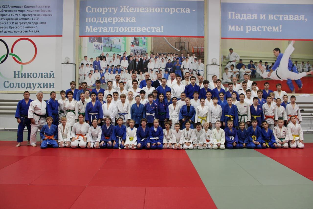 ПОЛУЧИЛИ СТАТУС ШКОЛЫ ОЛИМПИЙСКОГО РЕЗЕРВА!