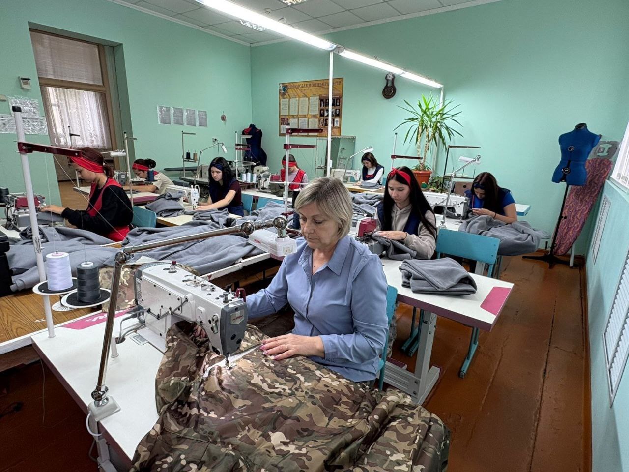 Сегодня отмечается День российского студенчества! Желаем всем студентам колледжей и высших учебных заведений удачи на экзаменах, отличных оценок и крепких знаний Сегодня отмечается День российского студенчества! Желаем всем студентам колледжей и высших учебных заведений удачи на экзаменах, отличных оценок и крепких знаний