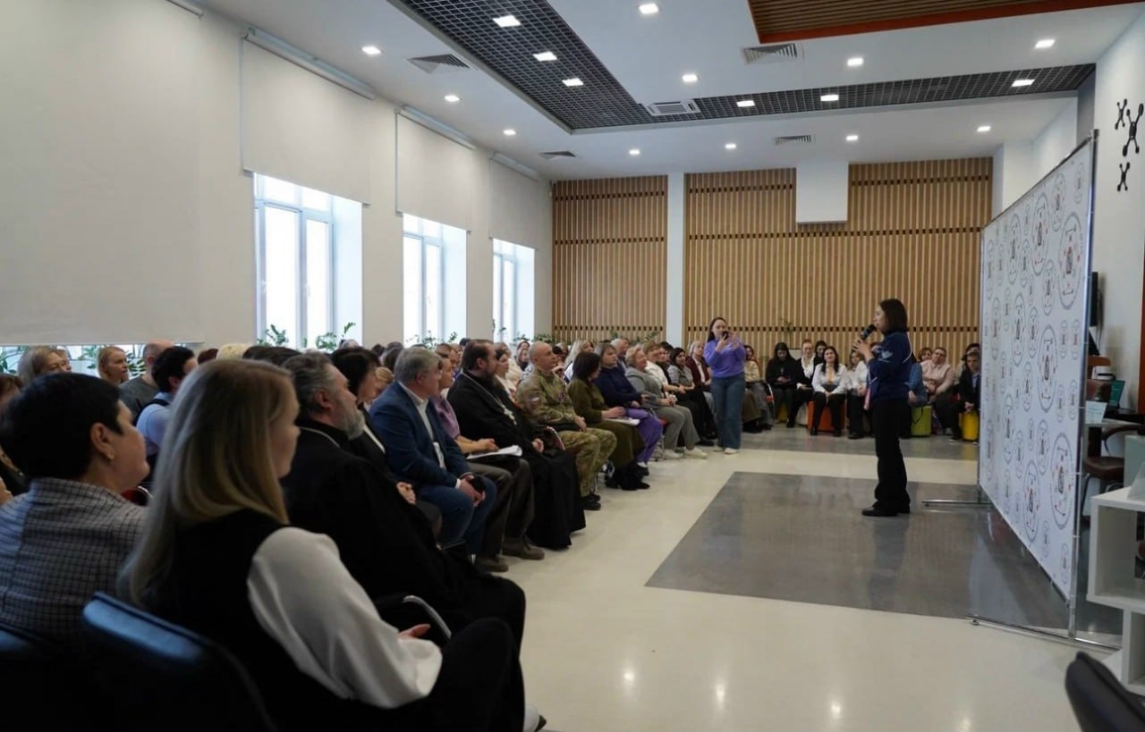 В Курской области обсудили духовные основы образования В Курской области обсудили духовные основы образования