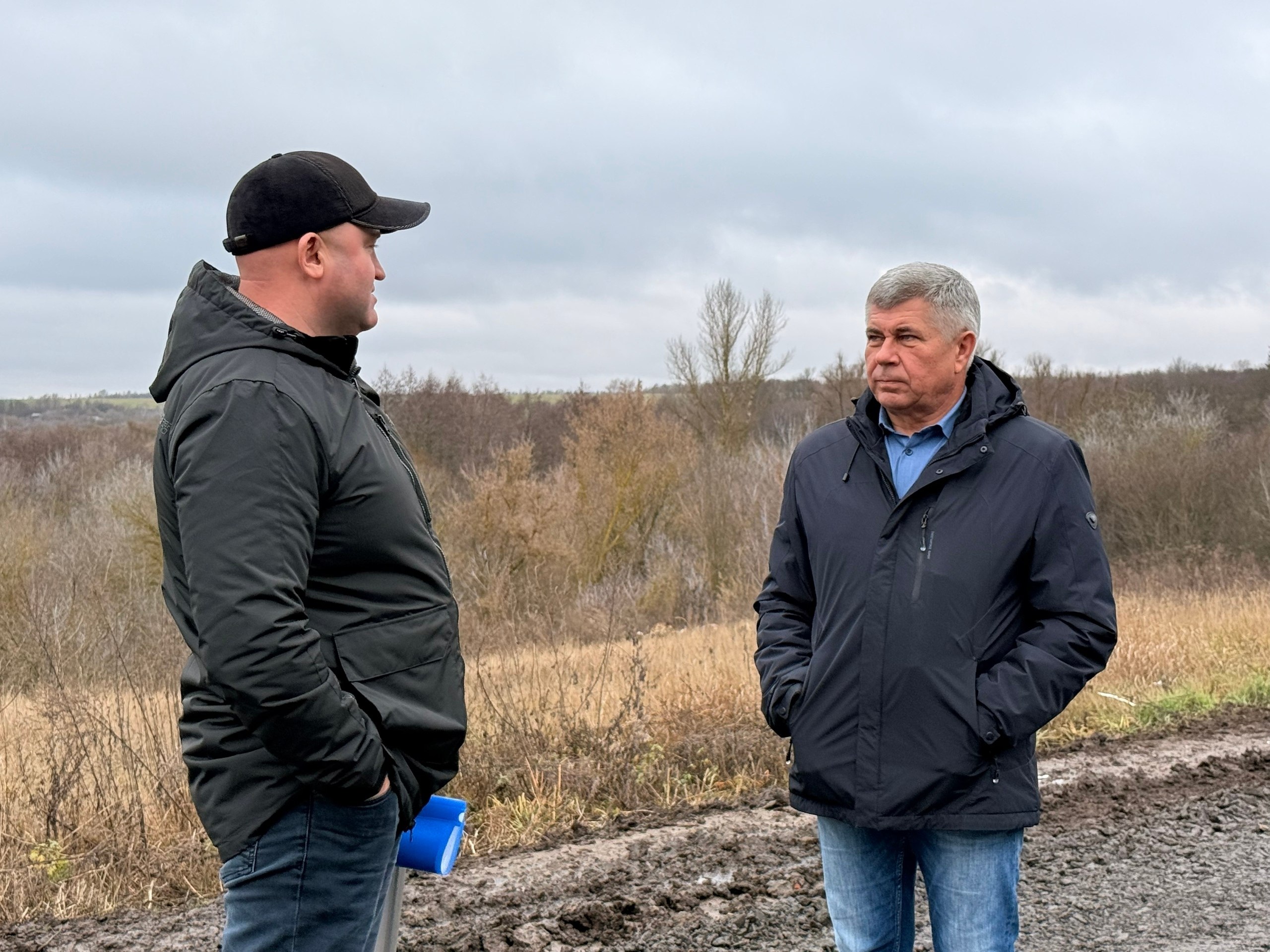 Глава Обоянского района Игорь Глущенко сегодня отмечает день рождения Глава Обоянского района Игорь Глущенко сегодня отмечает день рождения