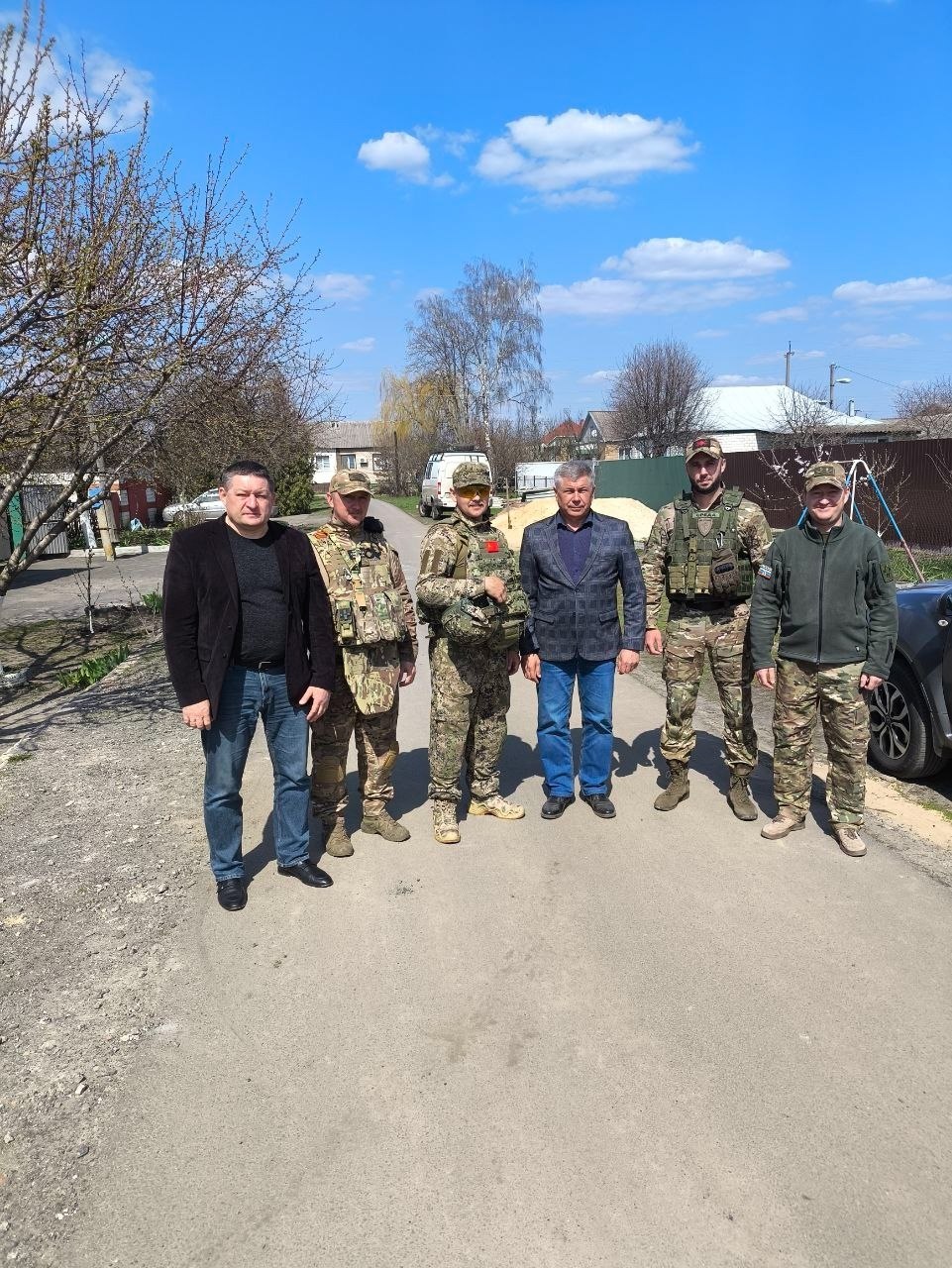 Глава Обоянского района Игорь Глущенко сегодня отмечает день рождения Глава Обоянского района Игорь Глущенко сегодня отмечает день рождения