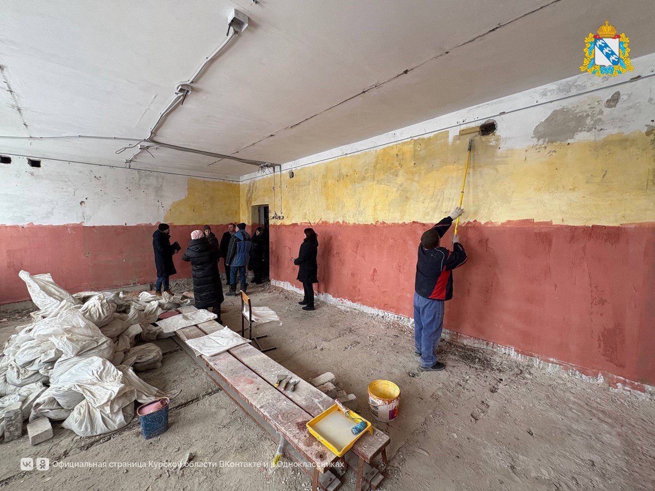 В Крупецкой средней общеобразовательной школе Дмитриевского района начался капитальный ремонт в рамках нацпроекта «Молодежь и дети» В Крупецкой средней общеобразовательной школе Дмитриевского района начался капитальный ремонт в рамках нацпроекта «Молодежь и дети»