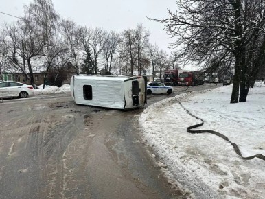 Два человека пострадали в массовом ДТП в Курске