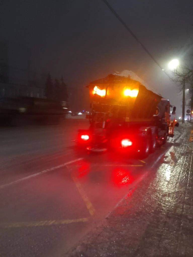 Евгений Маслов: Зима преподнесла нам очередной сюрприз: на улице установилась плюсовая температура и идет дождь Евгений Маслов: Зима преподнесла нам очередной сюрприз: на улице установилась плюсовая температура и идет дождь