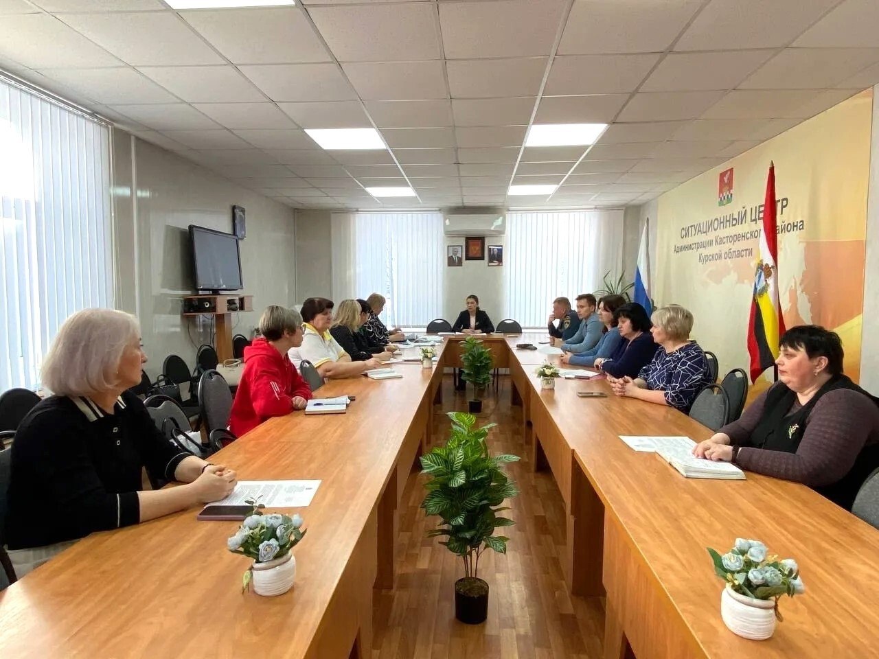 Специалисты Черемисиновского центра соцпомощи «Содействие» приняли участие в заседаниях Координационного совета и комиссии по делам несовершеннолетних и защите их прав Касторенского района Курской области