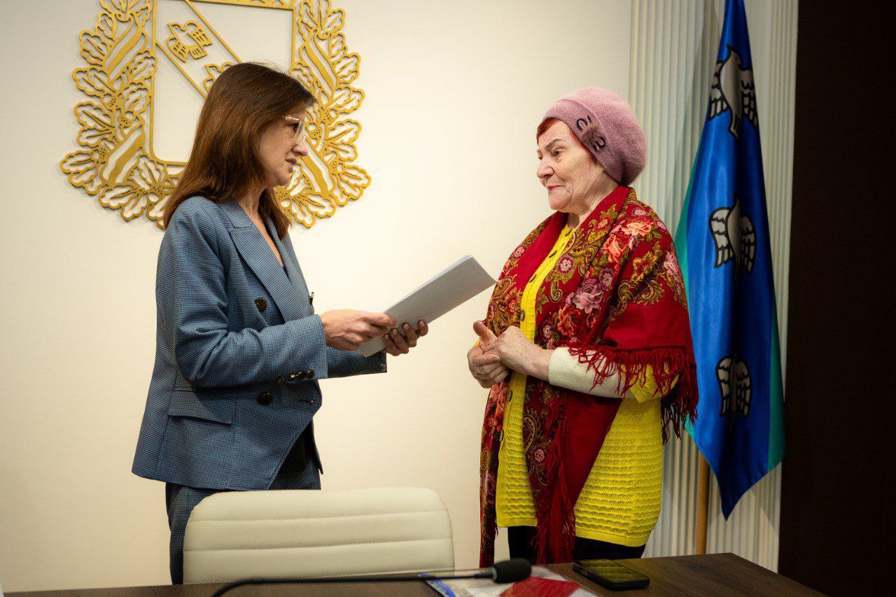 В Курске продолжается работа по обеспечению жильем детей-сирот и детей, оставшихся без попечения родителей В Курске продолжается работа по обеспечению жильем детей-сирот и детей, оставшихся без попечения родителей