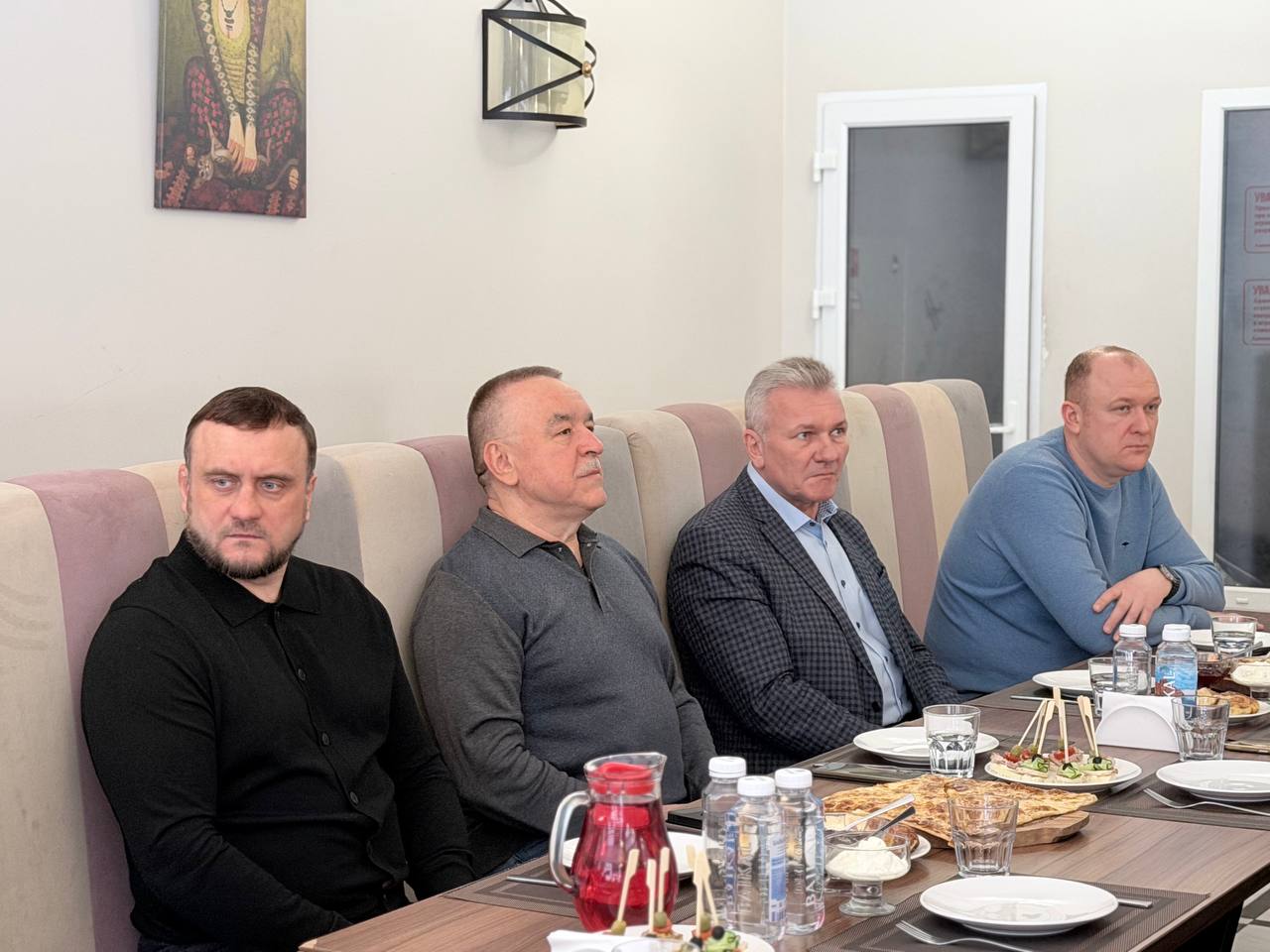 Алексей Томанов: Сегодня в Курске состоялась стратегическая сессия в рамках федерального проекта «Открытый диалог с ЛДПР» Алексей Томанов: Сегодня в Курске состоялась стратегическая сессия в рамках федерального проекта «Открытый диалог с ЛДПР»