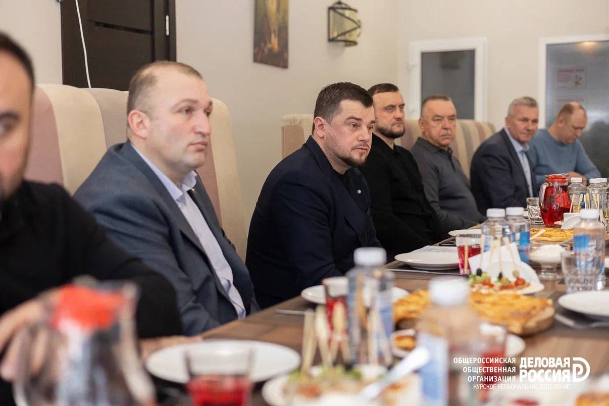 Алексей Томанов: Сегодня в Курске состоялась стратегическая сессия в рамках федерального проекта «Открытый диалог с ЛДПР» Алексей Томанов: Сегодня в Курске состоялась стратегическая сессия в рамках федерального проекта «Открытый диалог с ЛДПР»