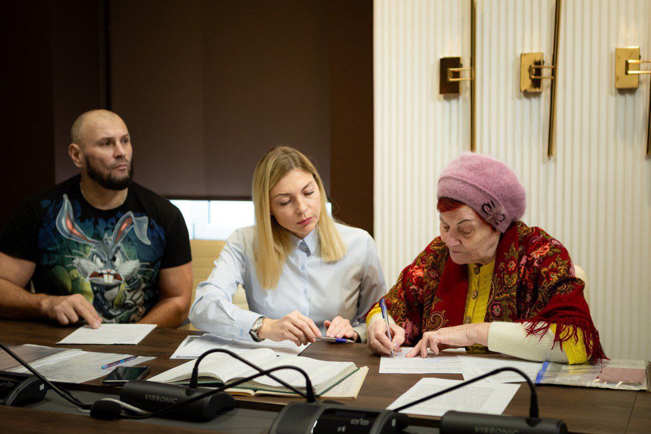 В Курске продолжается работа по обеспечению жильем детей-сирот и детей, оставшихся без попечения родителей