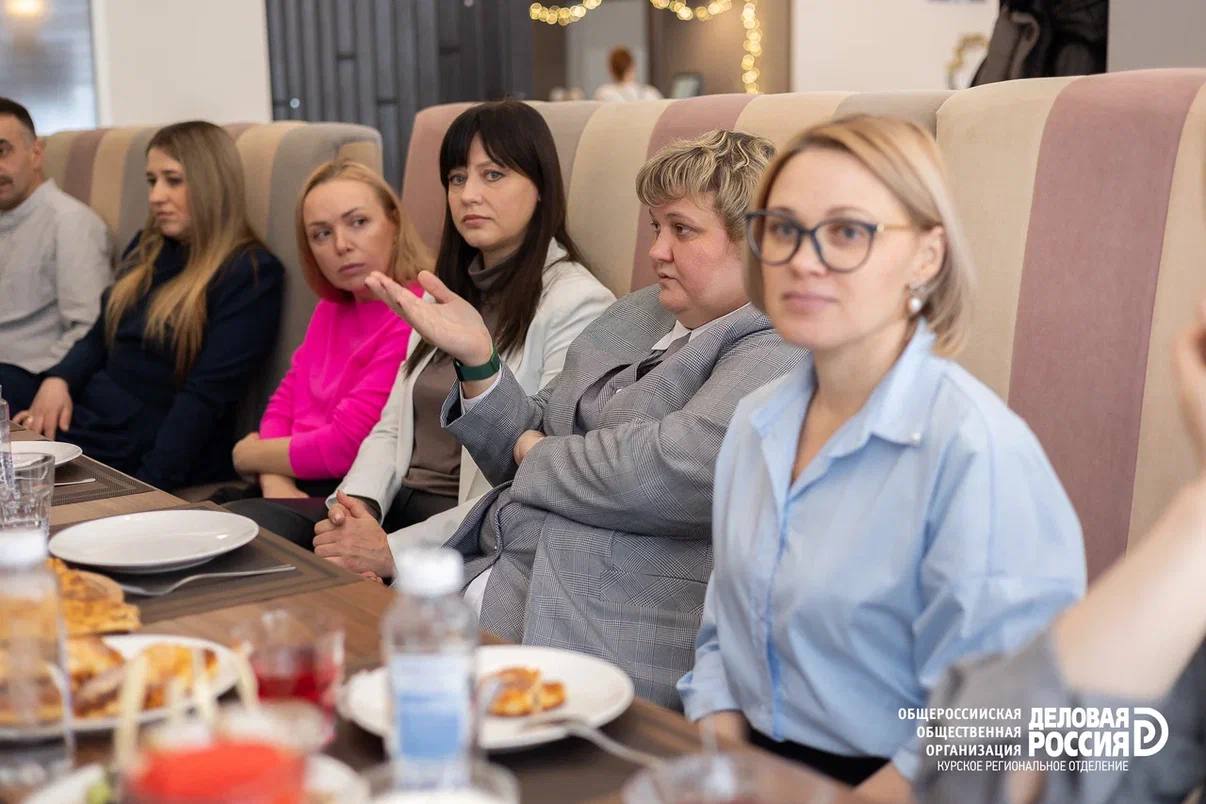 Алексей Томанов: Сегодня в Курске состоялась стратегическая сессия в рамках федерального проекта «Открытый диалог с ЛДПР» Алексей Томанов: Сегодня в Курске состоялась стратегическая сессия в рамках федерального проекта «Открытый диалог с ЛДПР»