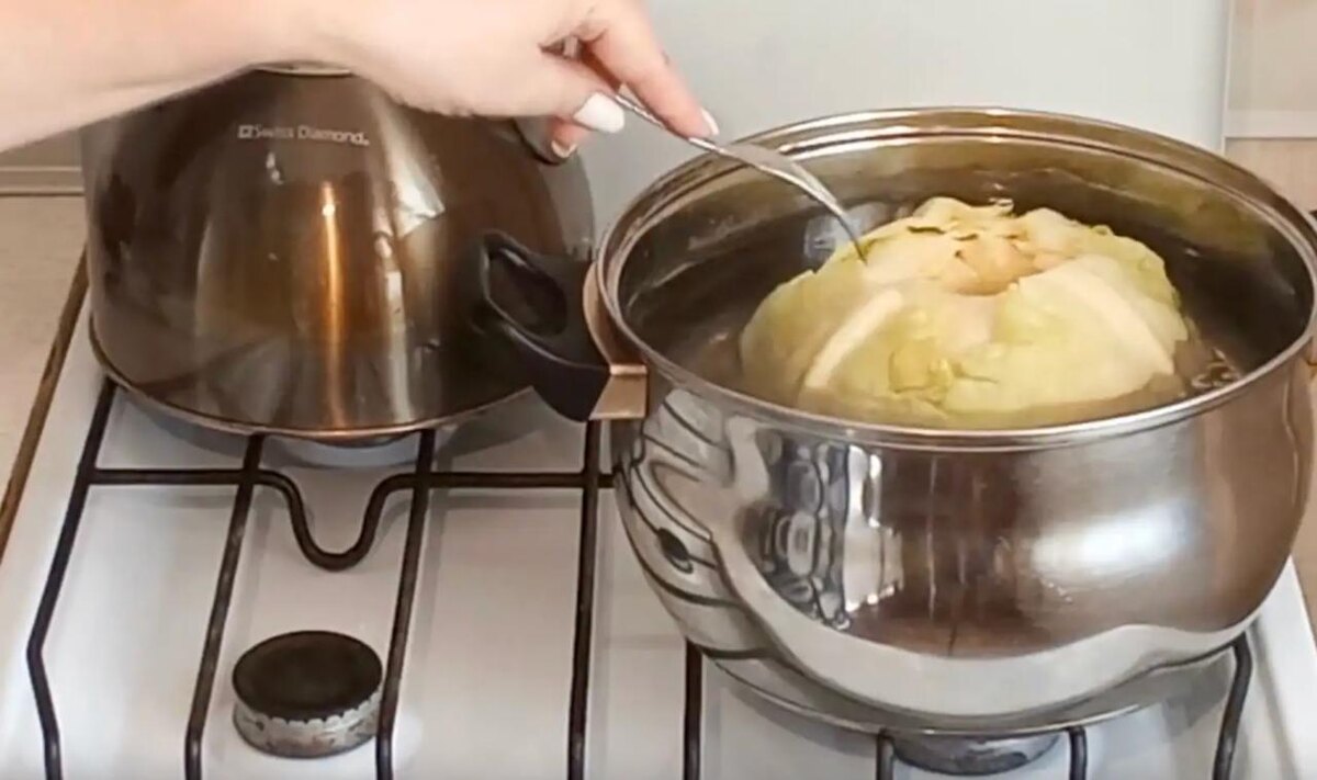 Незицаемая классика: как приготовить воздушные голубцы с рисом и фаршем