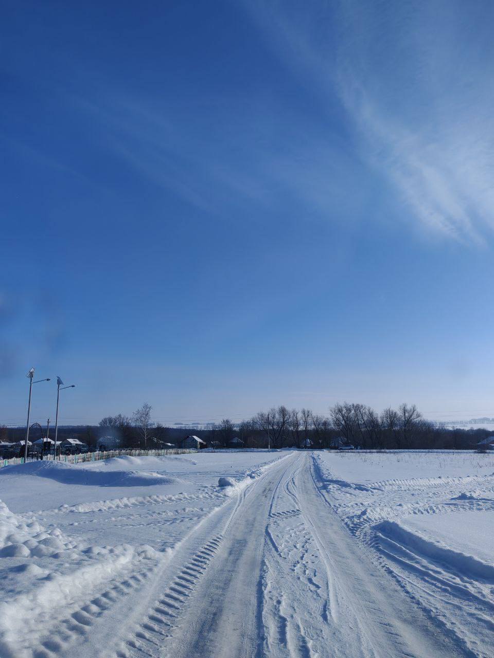 Геннадий Енютин: В условиях недавнего снегопада в населенных пунктах Солнцевского района оперативно были начаты работы по расчистке внутрипоселковых дорог от снега Геннадий Енютин: В условиях недавнего снегопада в населенных пунктах Солнцевского района оперативно были начаты работы по расчистке внутрипоселковых дорог от снега