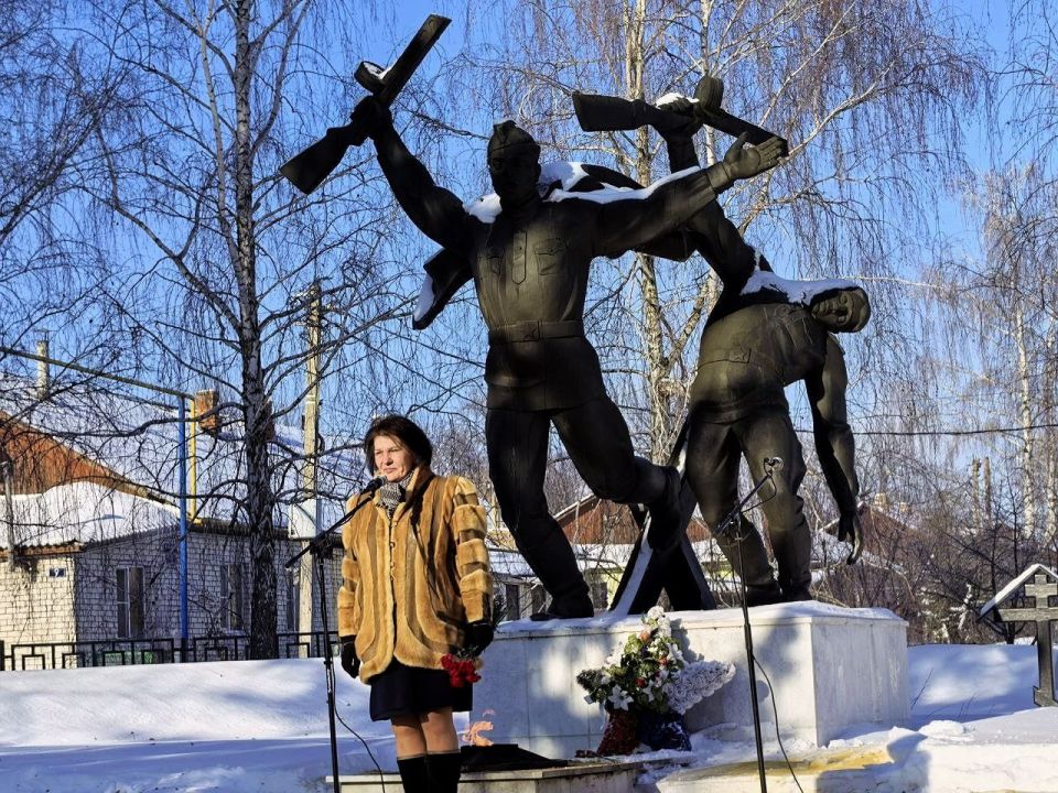 ���� �������: ������� � ���� ������ ������ � ������ �������������