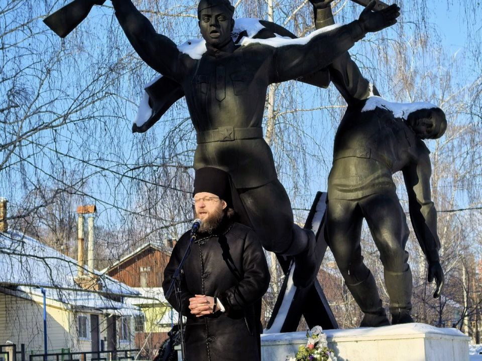 ���� �������: ������� � ���� ������ ������ � ������ �������������