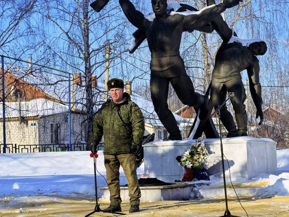 ���� �������: ������� � ���� ������ ������ � ������ �������������