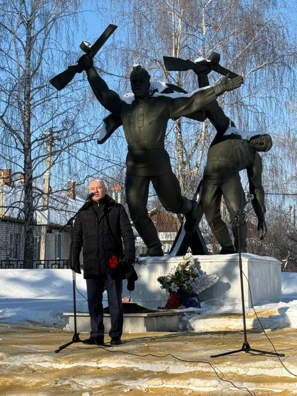 4 ������� 1943 ���� - �� ������� ���� � ������� ������ �����