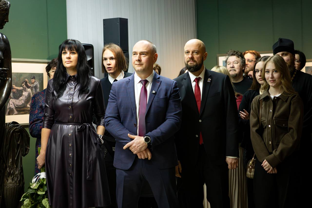 Евгений Маслов: Сегодня посетил картинную галерею им. А.А. Дейнеки Евгений Маслов: Сегодня посетил картинную галерею им. А.А. Дейнеки