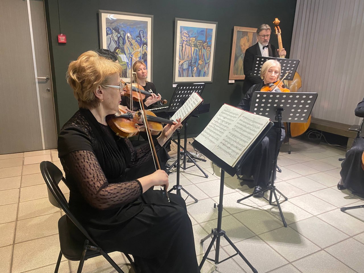 В Курске открылась выставка «Немецкая оккупация» художника Меера Аксельрода В Курске открылась выставка «Немецкая оккупация» художника Меера Аксельрода