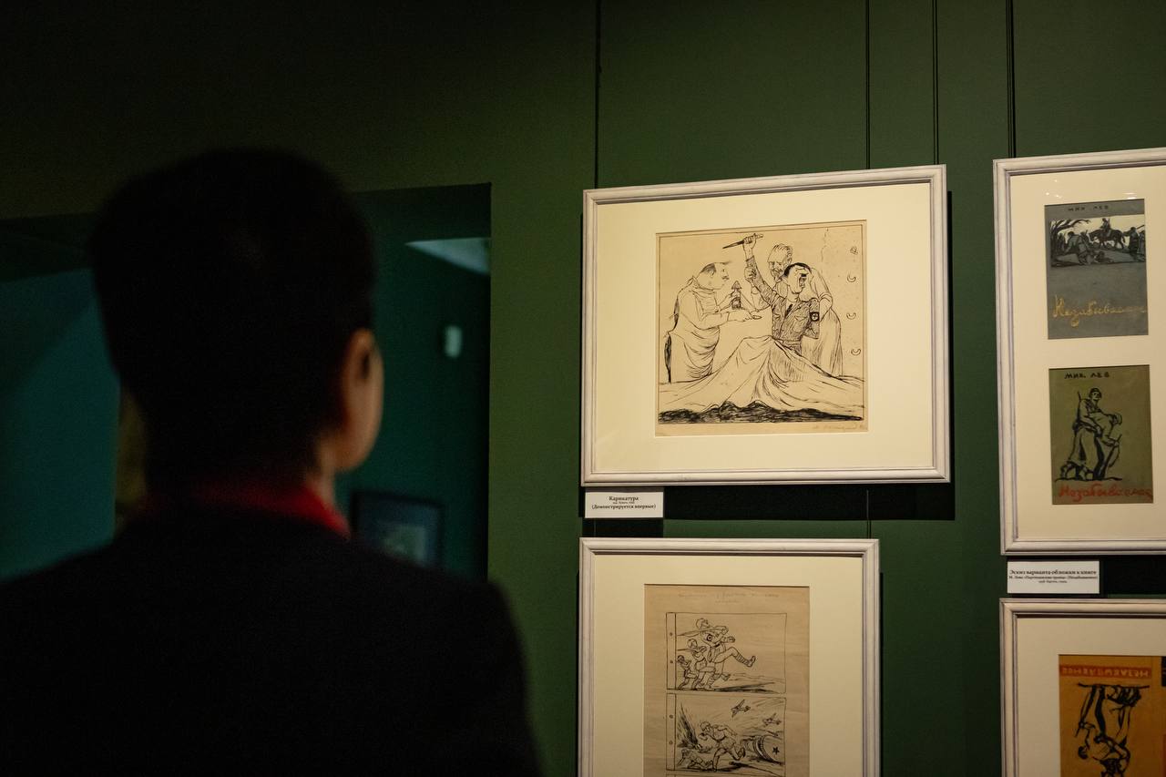 Евгений Маслов: Сегодня посетил картинную галерею им. А.А. Дейнеки Евгений Маслов: Сегодня посетил картинную галерею им. А.А. Дейнеки