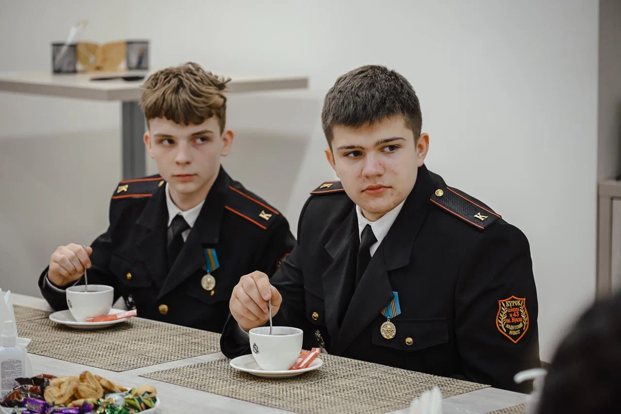 Юные куряне заглянули за кулисы власти Юные куряне заглянули за кулисы власти