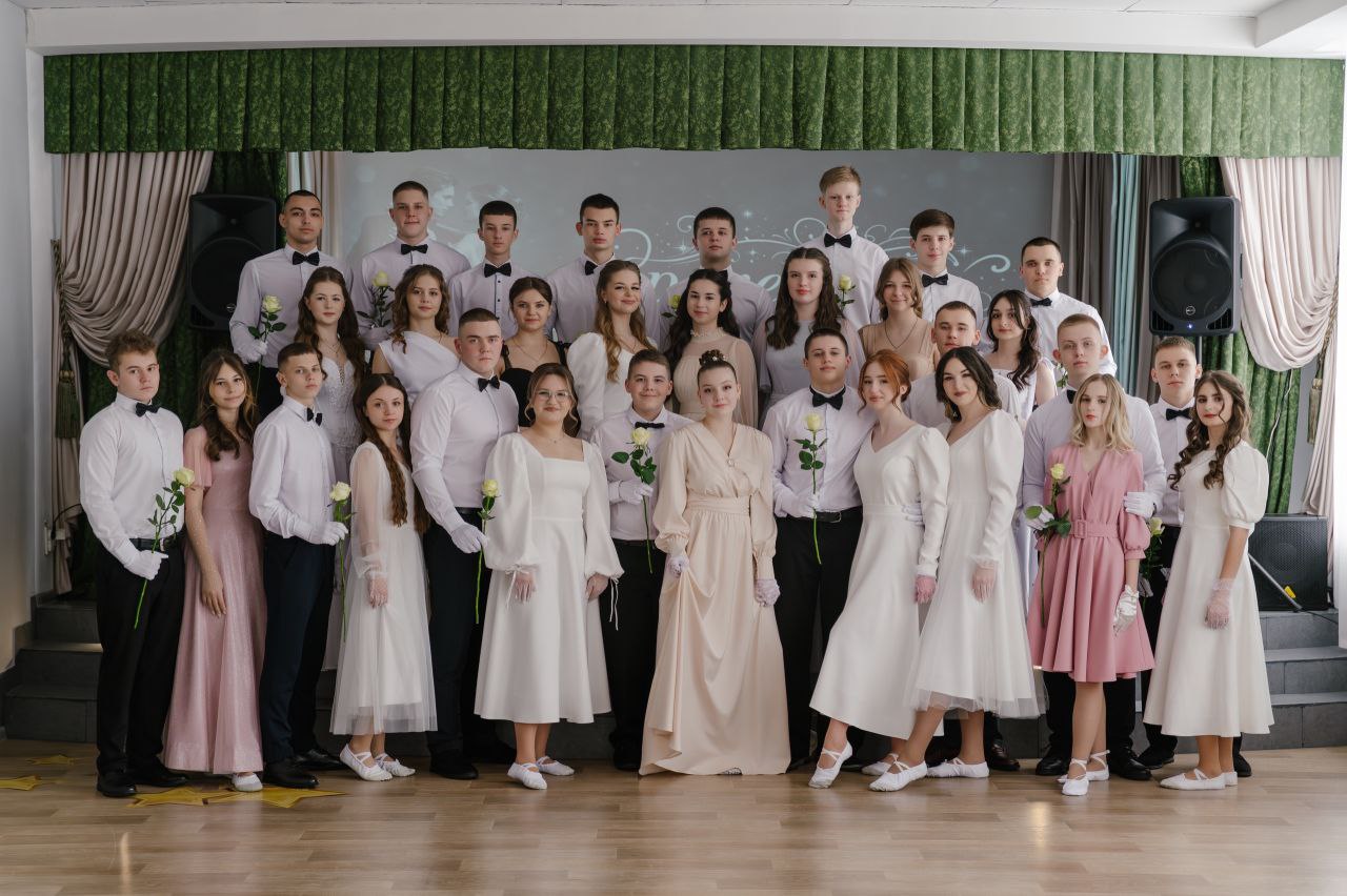 Андрей Амерев: В МКОУ «Горшеченская СОШ им. Н. И. Жиронкина» состоялся Сретенский бал