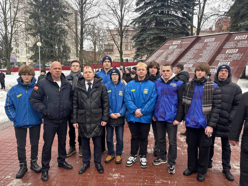 �������� ���� ������� ������� � ������� � ����� ������-������������������