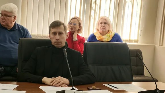 Мандат экс-депутата Васильевой в курском горсобрании получил Александр Руденко