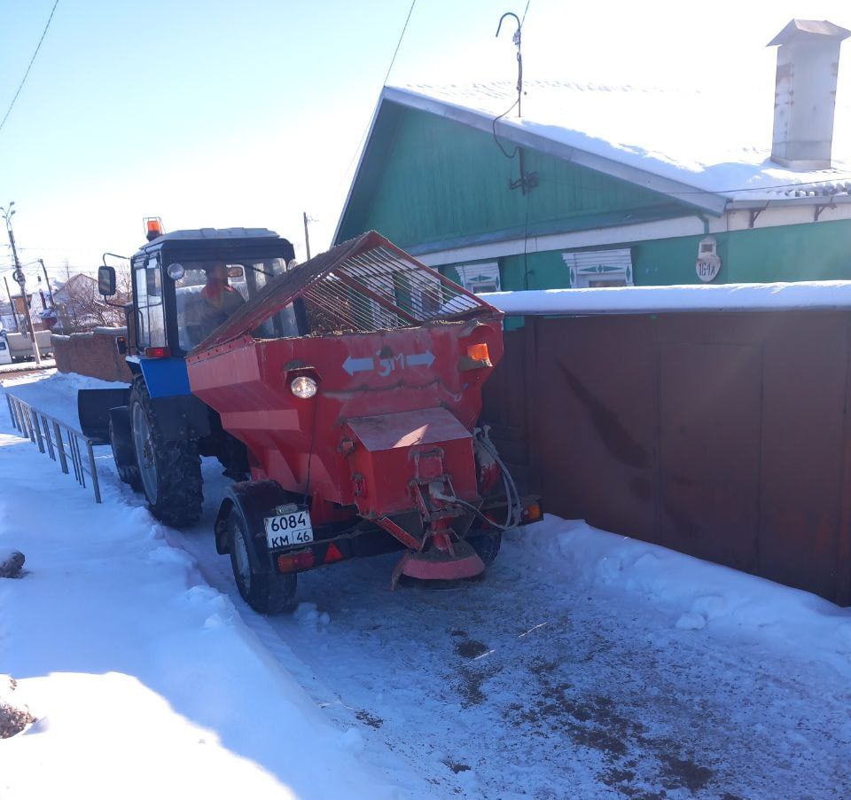 Дорожники продолжают работу в городе Дорожники продолжают работу в городе
