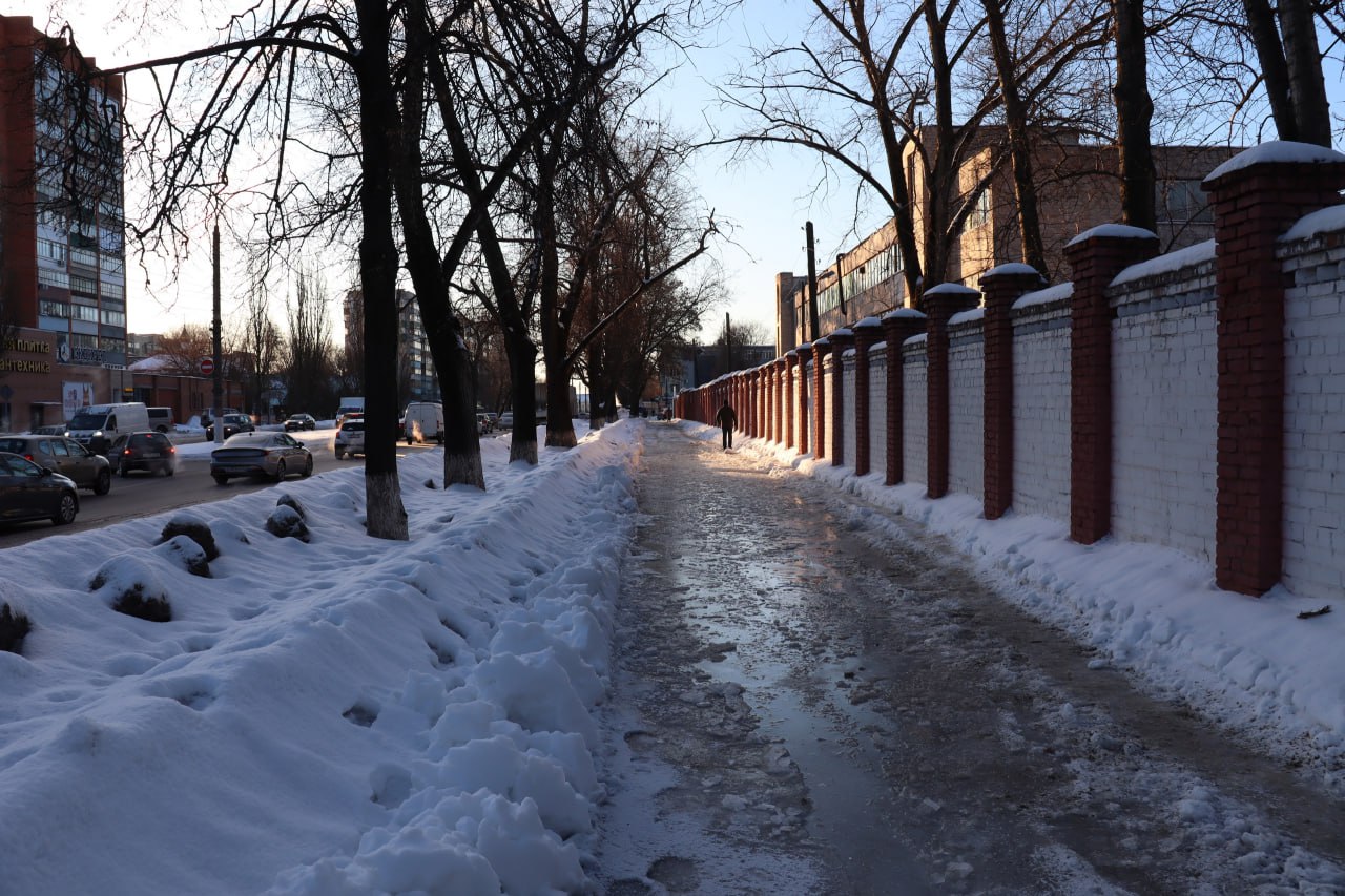 Доброе утро! Оттепель сменилась крепким морозом, а ему на смену завтра придет снежная погода Доброе утро! Оттепель сменилась крепким морозом, а ему на смену завтра придет снежная погода