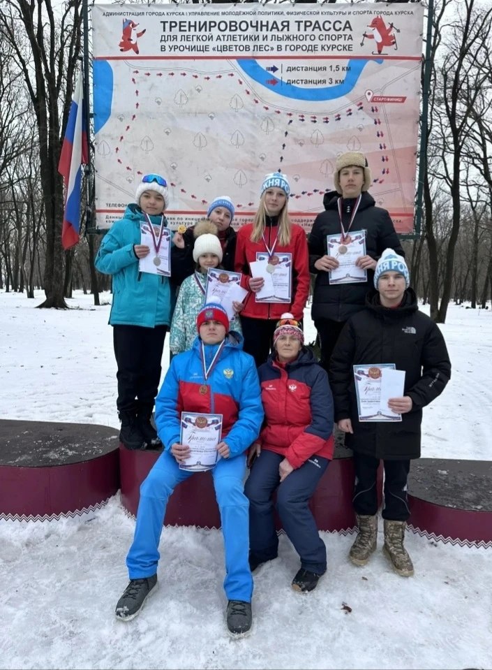 В урочище "Цветов лес" микрорайон Волокно традиционно прошла Городская лыжная гонка, посвящённая Дню защитника Отечества