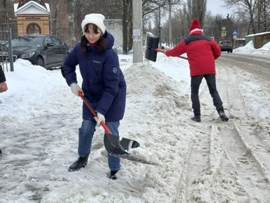 Пресс-служба, кстати, #прямосейчас пишет посты не из кабинета