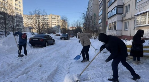 Александр Михайлов: Сегодня наш город стал еще чище, в том числе благодаря усилиям работников Городской коммунальной службы, управляющих компаний, товариществ собственников жилья и неравнодушных жителей
