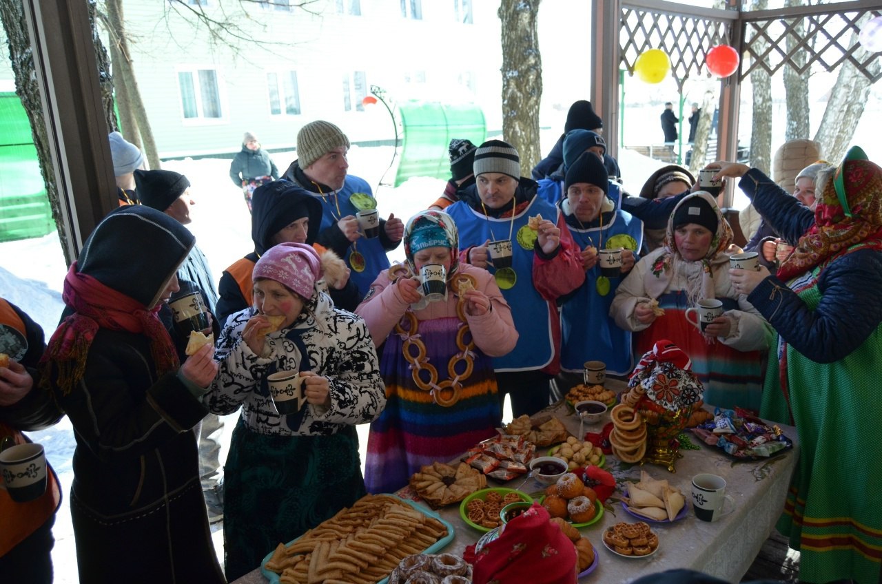 В Щигровском доме социального обслуживания весело и с размахом отметили проводы Масленицы В Щигровском доме социального обслуживания весело и с размахом отметили проводы Масленицы