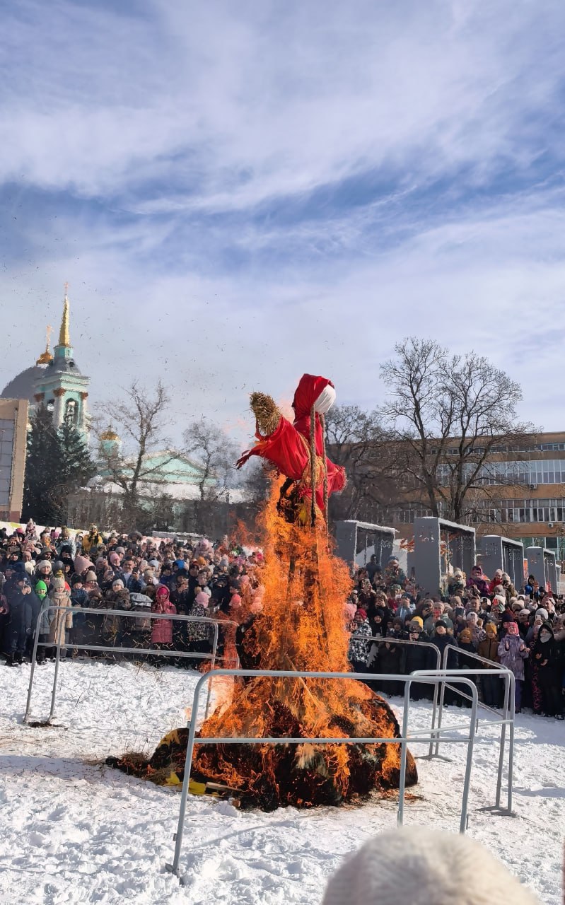 Сегодня на Полугоре отметили Масленицу Сегодня на Полугоре отметили Масленицу
