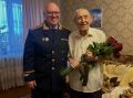 Глава курского СК поздравил с 23 февраля ветерана с 193 боевыми вылетами