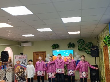 В Щигровском центре социальной помощи семье и детям «Импульс» прошел праздничный концерт, посвященный Дню защитника Отечества
