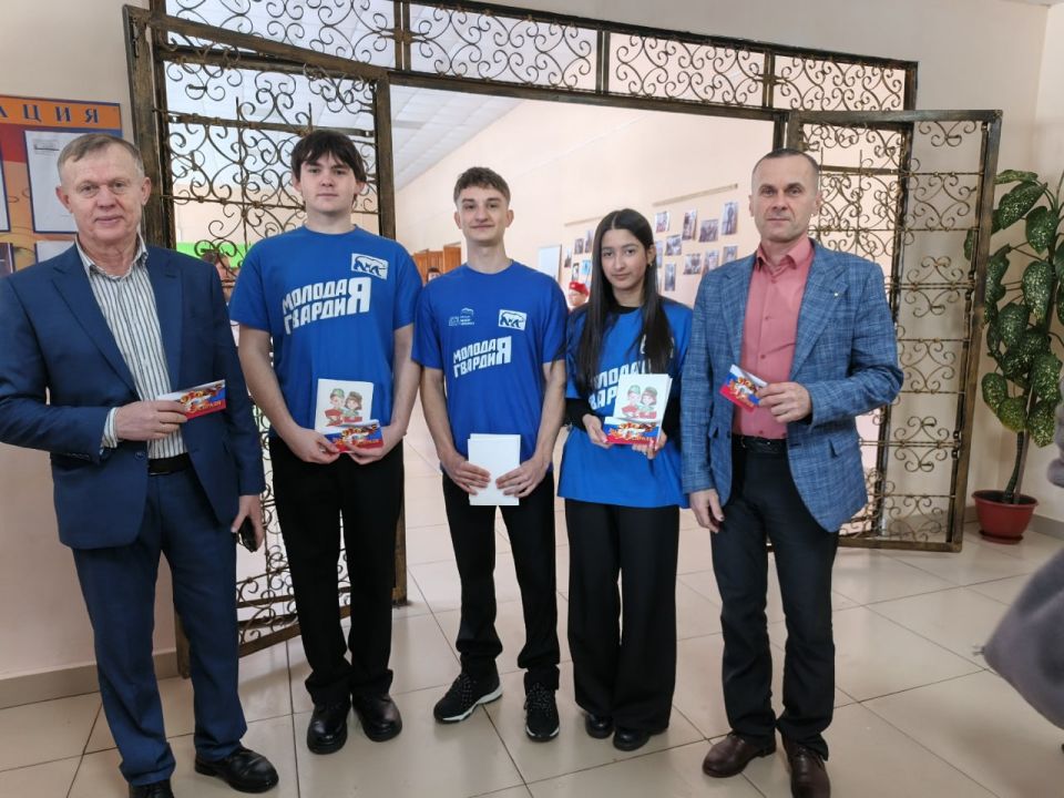 � ������������ ������ �������� � ��������������� ���������� � ���� ��������� ���������