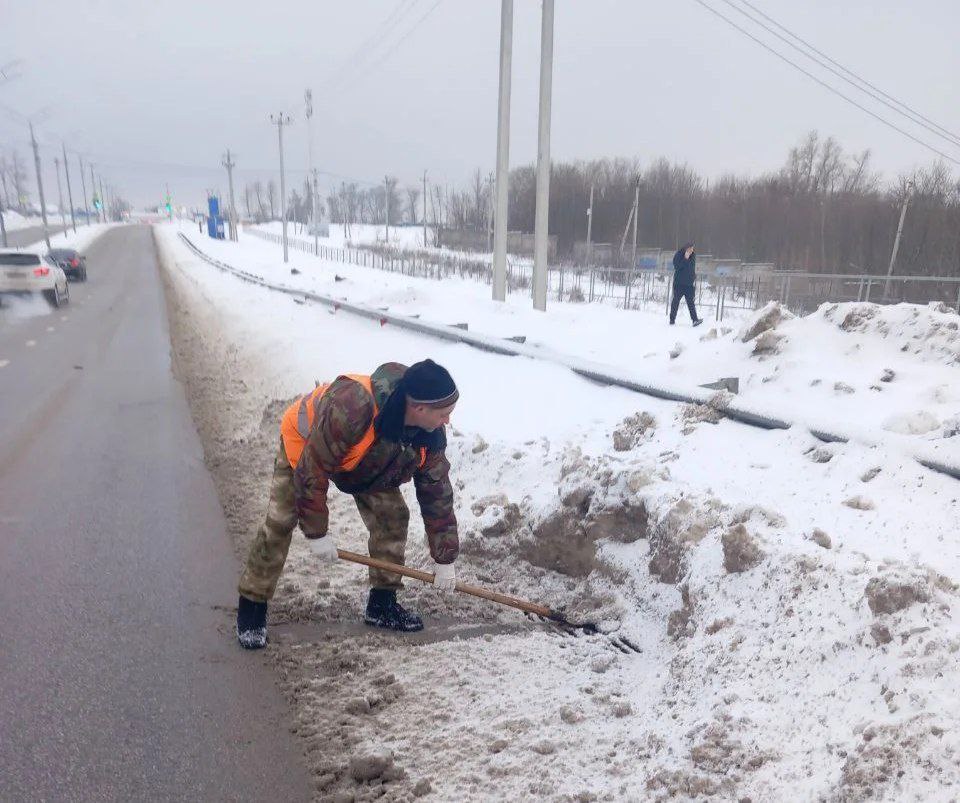 В уборке Курска от снега задействуют 75 единиц техники В уборке Курска от снега задействуют 75 единиц техники