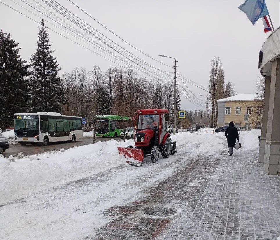 В уборке Курска от снега задействуют 75 единиц техники В уборке Курска от снега задействуют 75 единиц техники