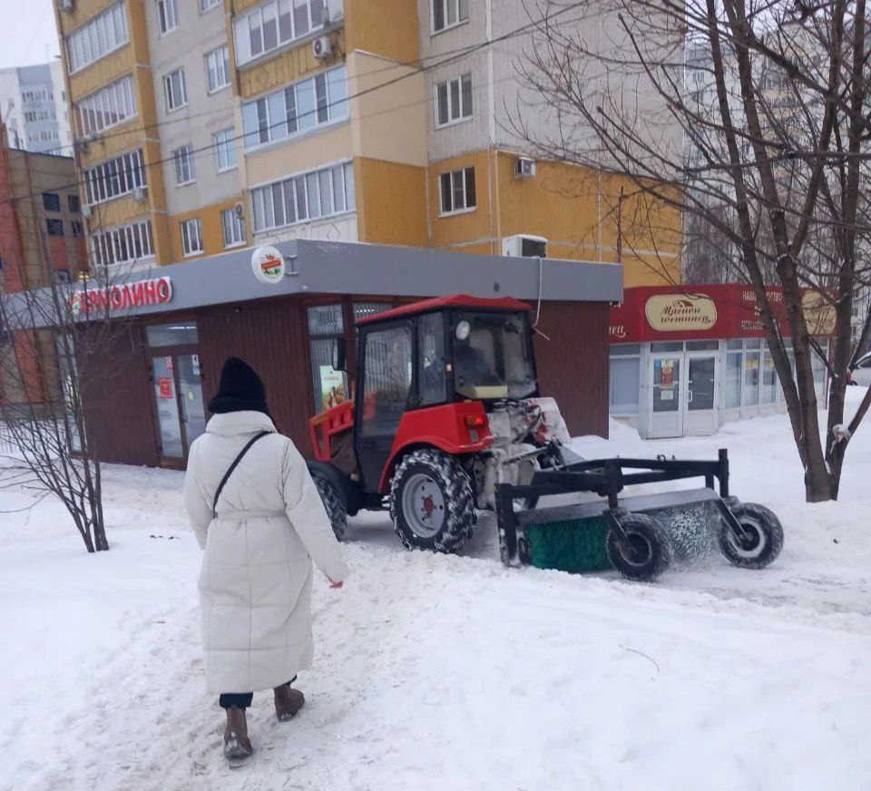 В уборке Курска от снега задействуют 75 единиц техники В уборке Курска от снега задействуют 75 единиц техники