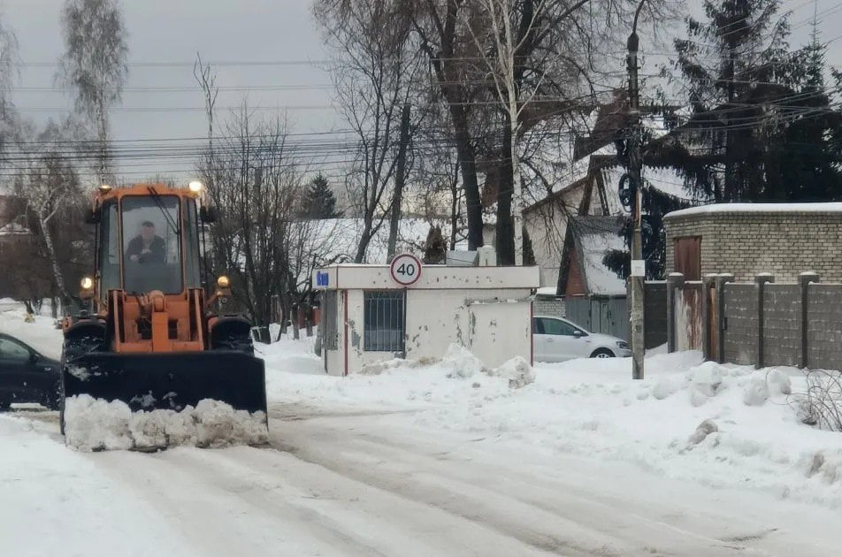 В Железнодорожном округе продолжается очистка улиц частного сектора В Железнодорожном округе продолжается очистка улиц частного сектора