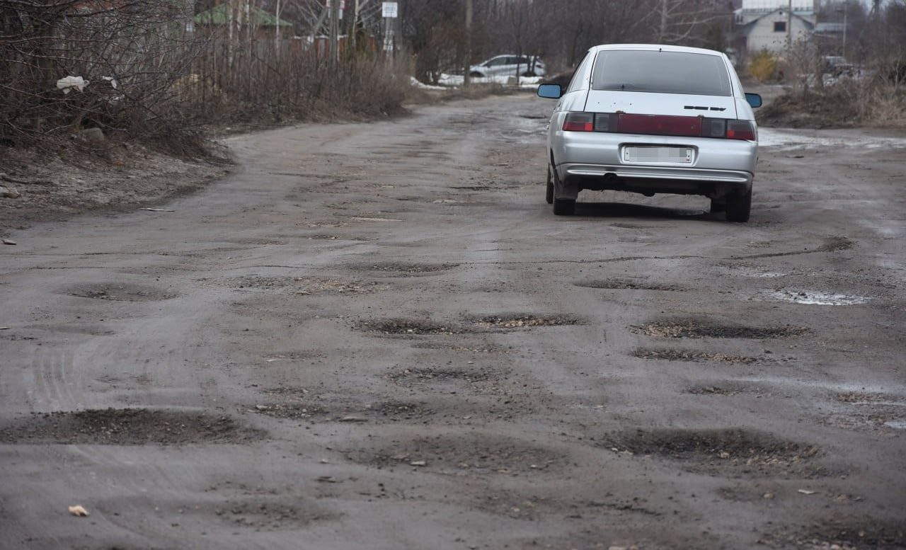 Курян просят сообщить о проблемных дорогах для ямочного ремонта