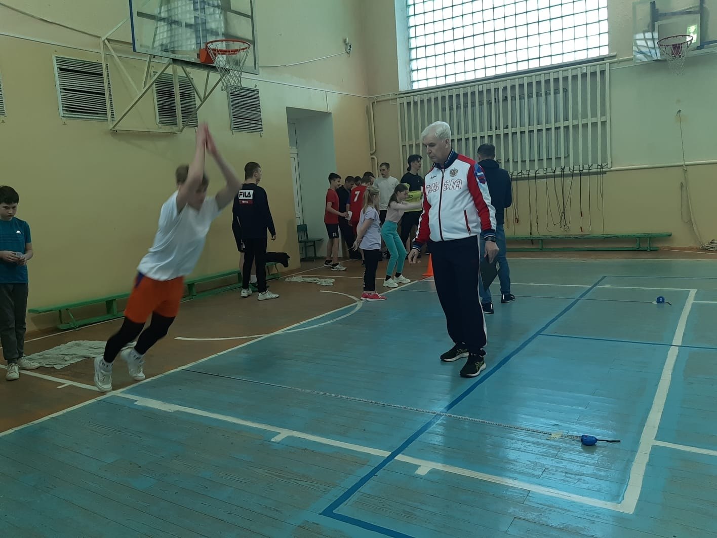 Городской центр по развитию физической культуры и спорта города Железногорска вошел в тройку лучших среди лучших муниципалитетов Курской области по количеству граждан принявших участие в выполнение нормативов комплекса ГТО в... Городской центр по развитию физической культуры и спорта города Железногорска вошел в тройку лучших среди лучших муниципалитетов Курской области по количеству граждан принявших участие в выполнение нормативов комплекса ГТО в...