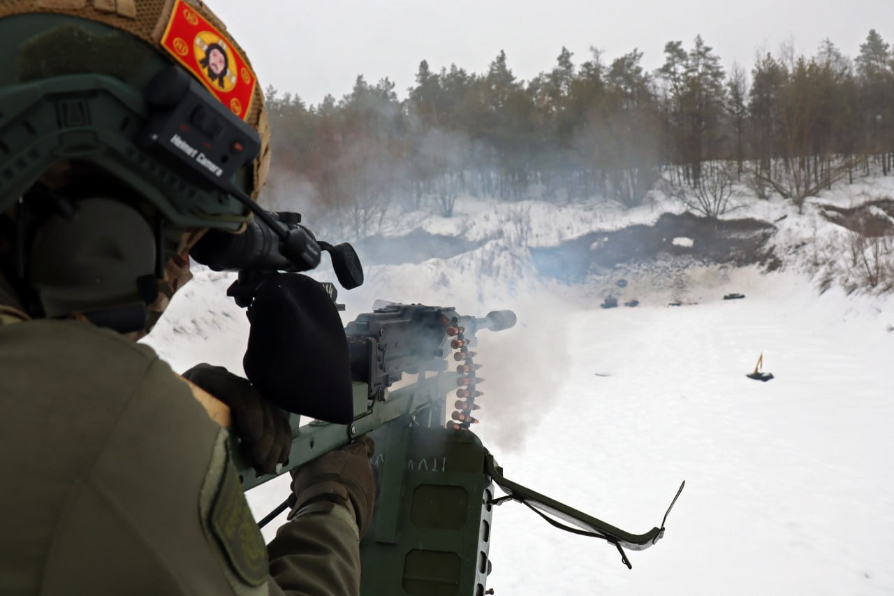 Тренировка пулемётчиков мобильных огневых групп бригады «БАРС-Курск» Тренировка пулемётчиков мобильных огневых групп бригады «БАРС-Курск»
